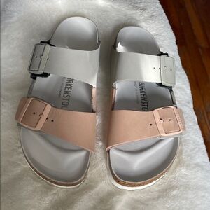 Birkenstock Beige and Gray Buckle Sandals